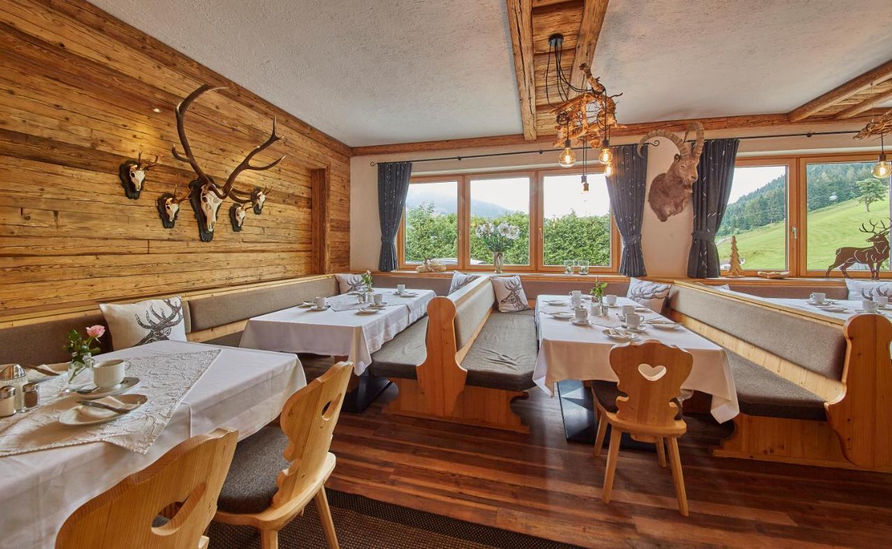 Sportpension Enzian Saalbach-Hinterglemm Exterior photo