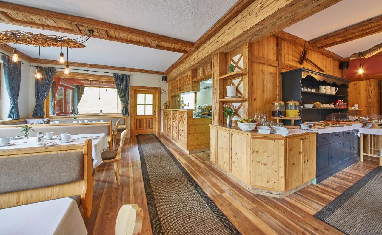 Sportpension Enzian Saalbach-Hinterglemm Exterior photo