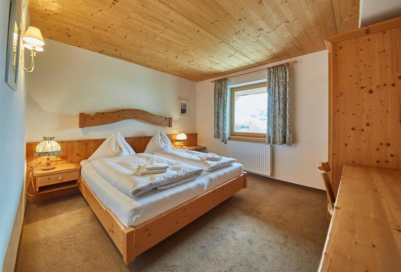 Sportpension Enzian Saalbach-Hinterglemm Exterior photo