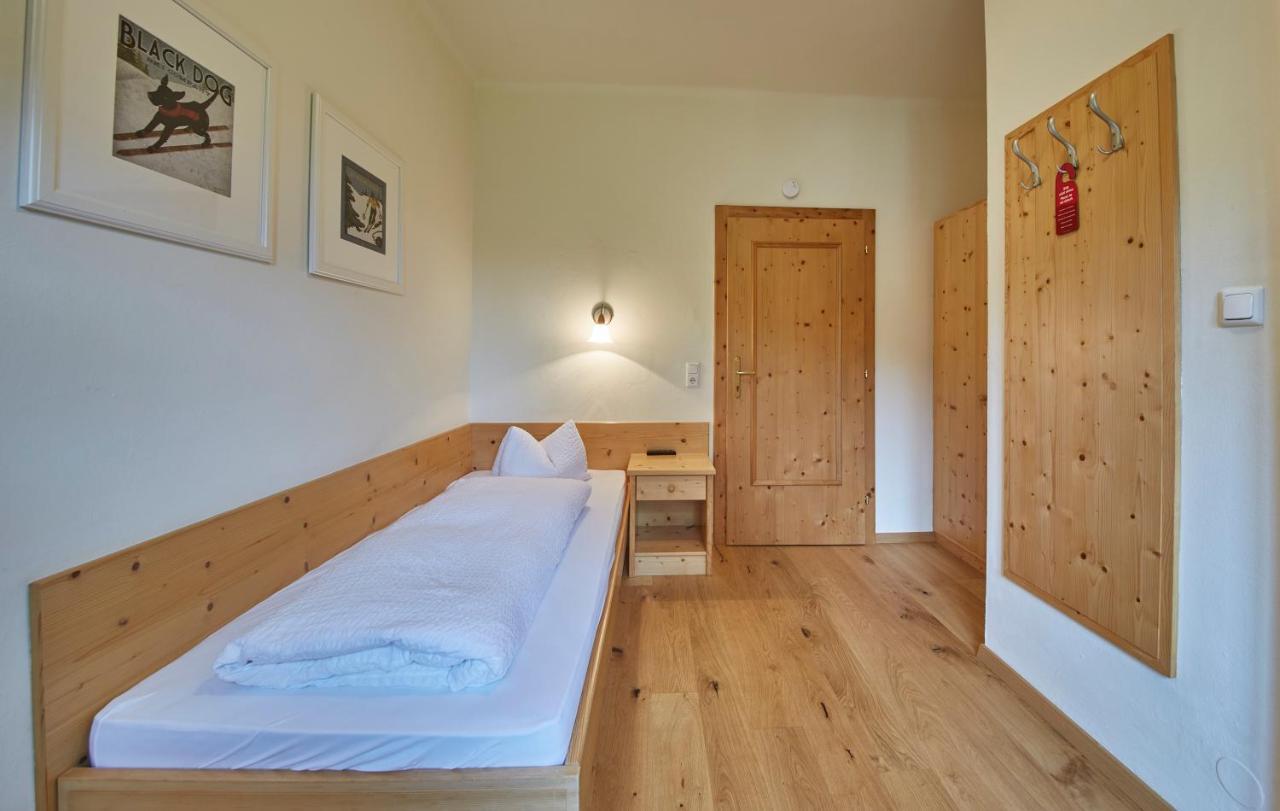 Sportpension Enzian Saalbach-Hinterglemm Exterior photo