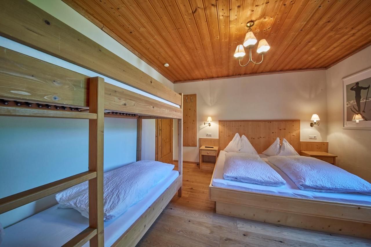 Sportpension Enzian Saalbach-Hinterglemm Exterior photo