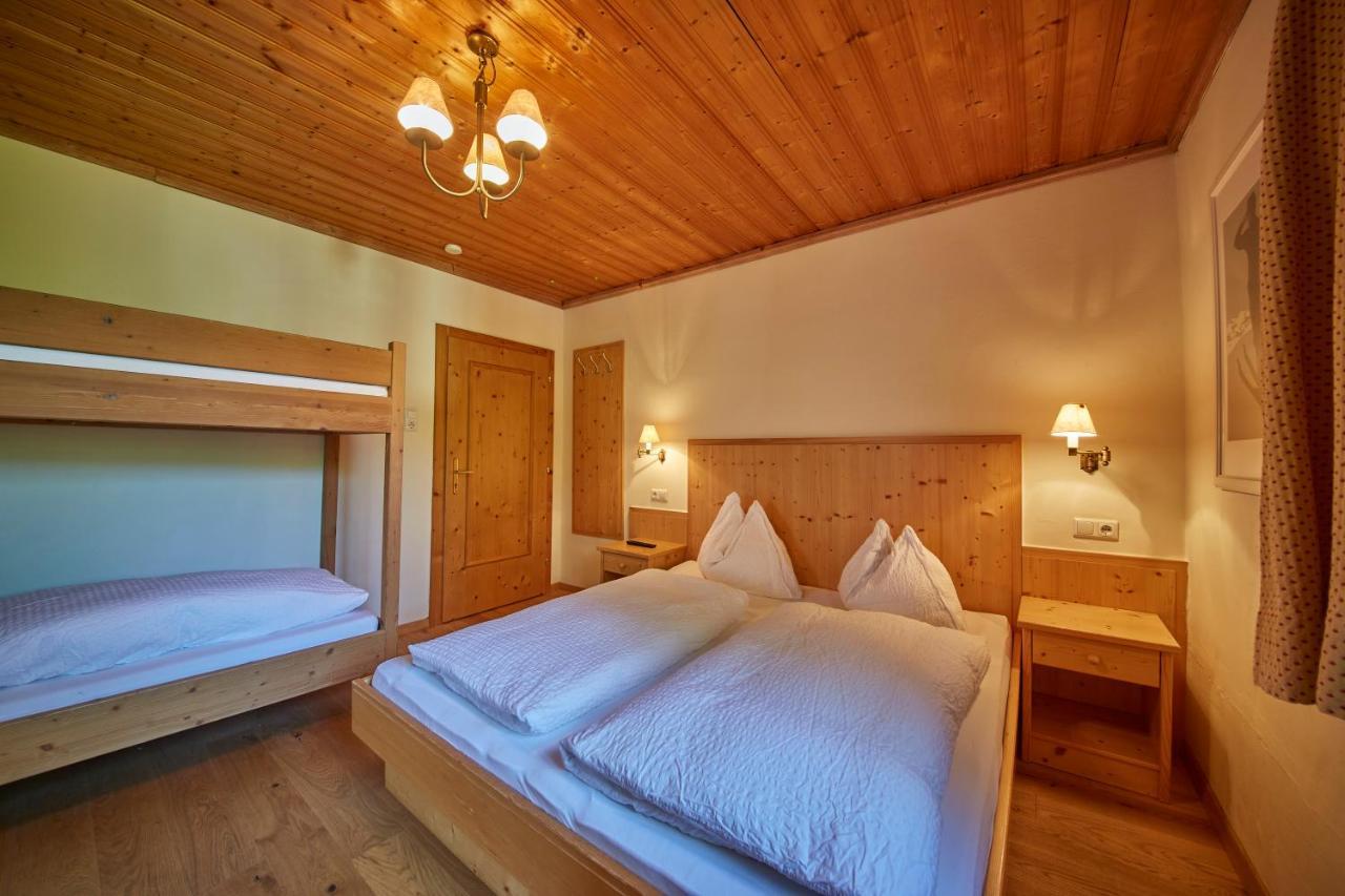 Sportpension Enzian Saalbach-Hinterglemm Exterior photo