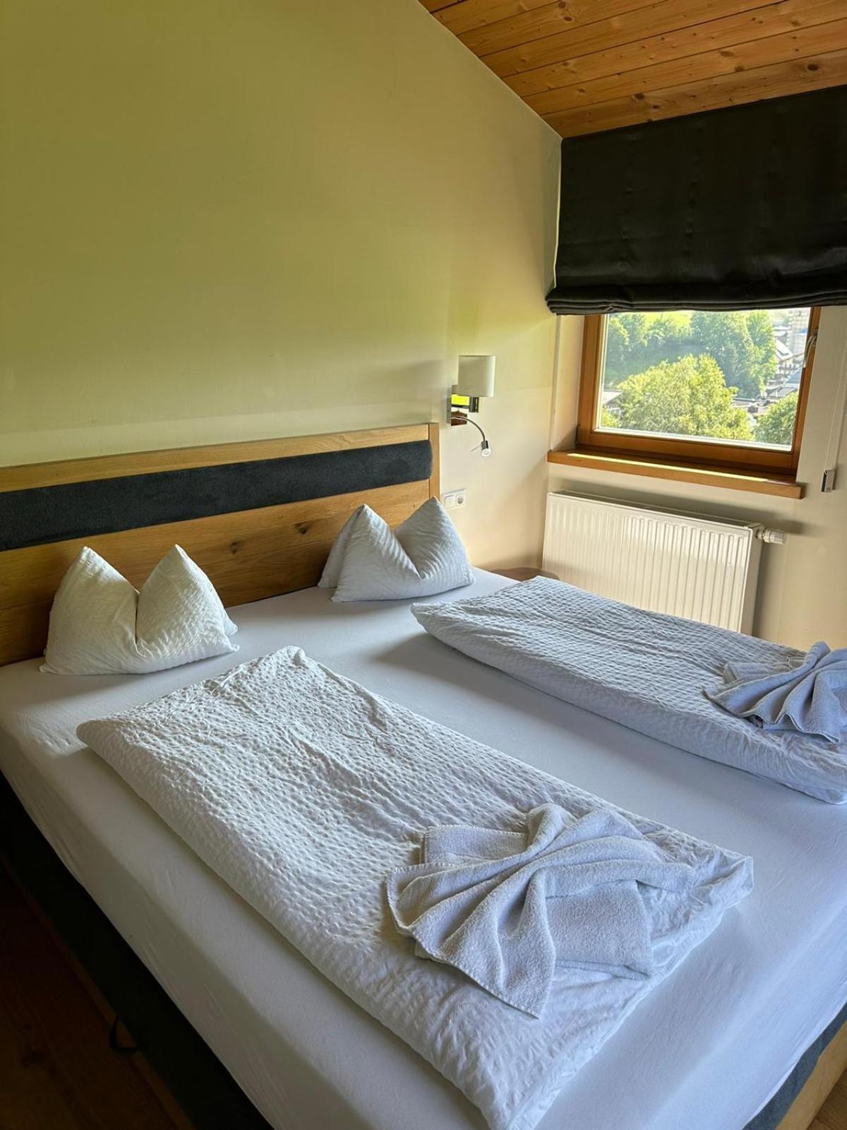 Sportpension Enzian Saalbach-Hinterglemm Exterior photo